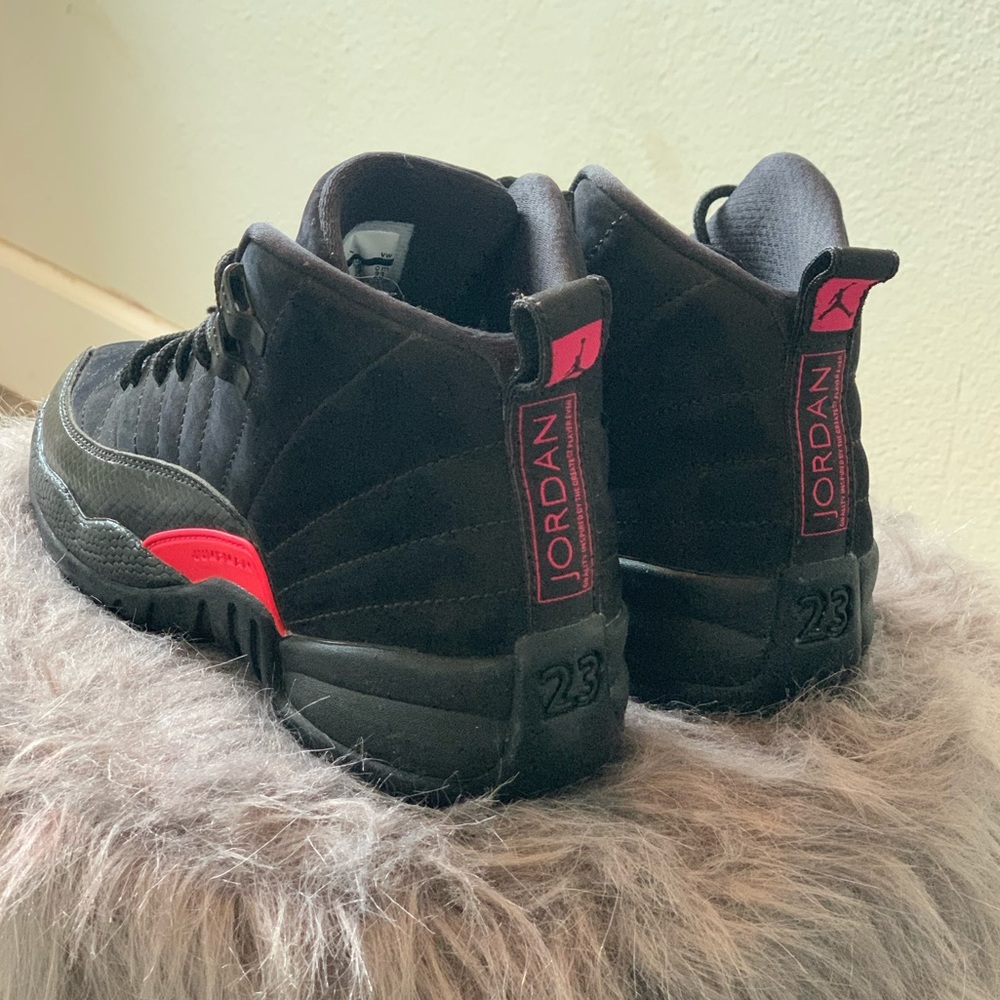 Jordan’s - Picture 2 of 4